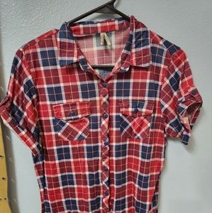 🌻3 for $30 Vanity Clothing🌻